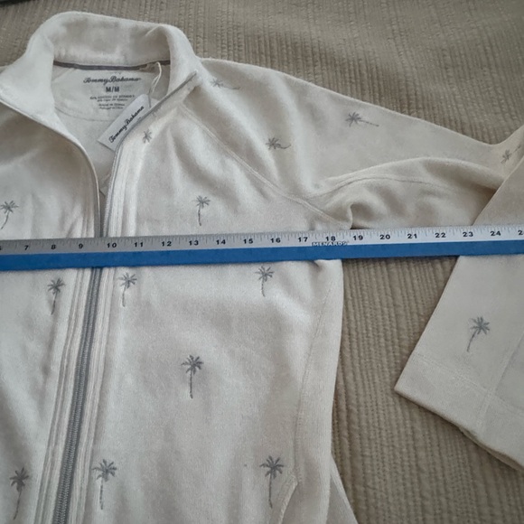 Tommy Bahama Cream Soft Jacket with Embroidered Palm Design - Picture 5 of 8